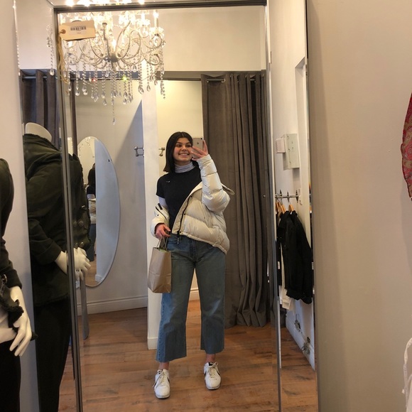 Meet your Posher, Ruthie - Picture 1 of 1